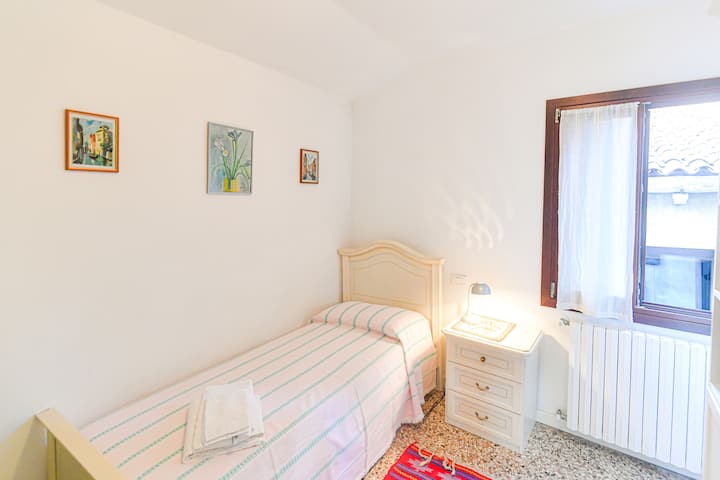 Chambre 2