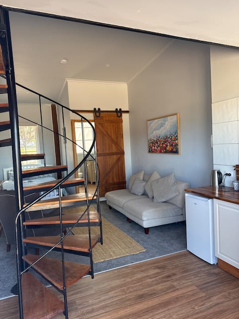 Top performing Airbnb: The Barn in Surf Coast Shire