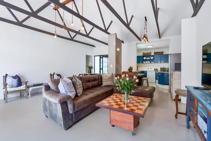 3 Bedroom Holiday home