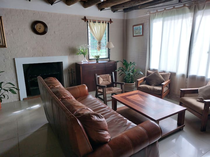 Chalet En Pinares Cerca Del Mar - Uruguay