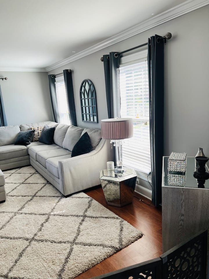 Martinsville Cozy Family Retreat - Ridgeway, VA