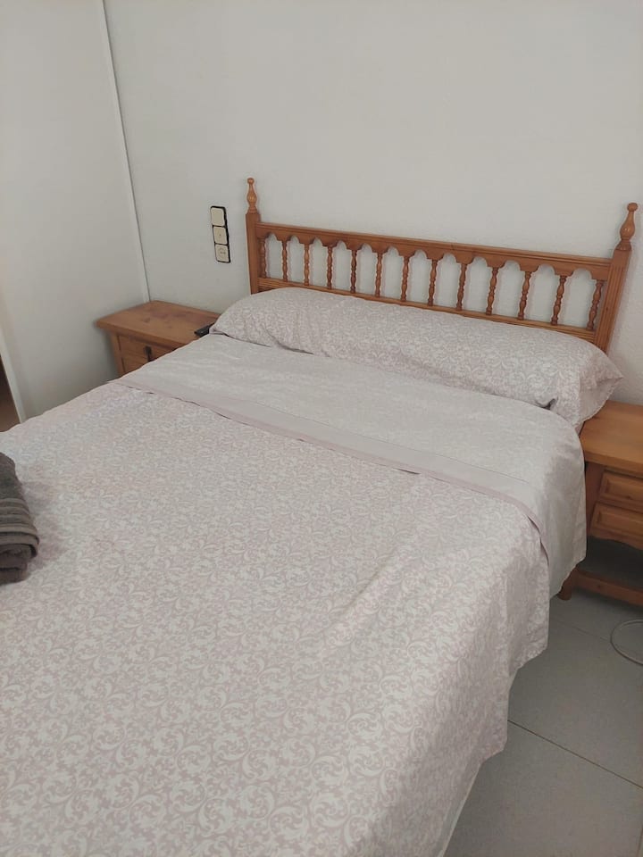 غرفة النوم 1