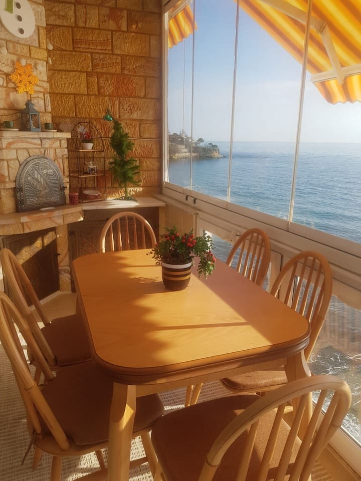 Wonderful Waterside Apartment - Büyükçekmece