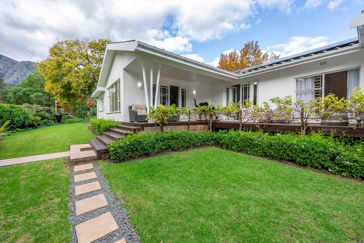 8 Sleeper House In Franschhoek - Franschhoek
