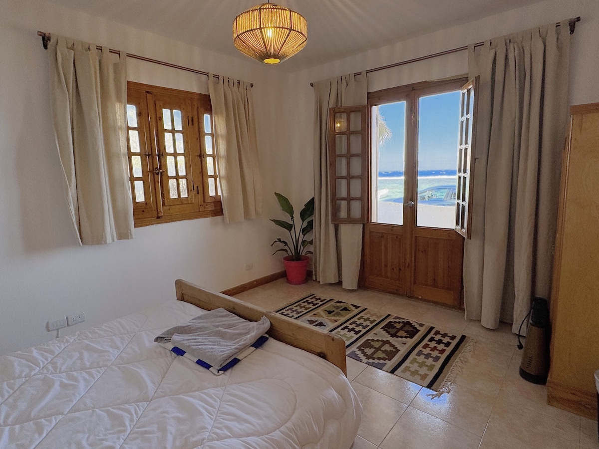 საძინებელი 1