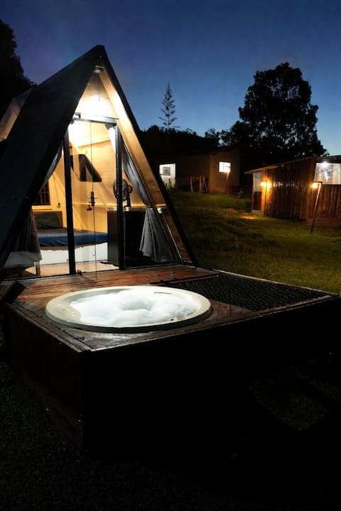 La Vie En Rose Cottage