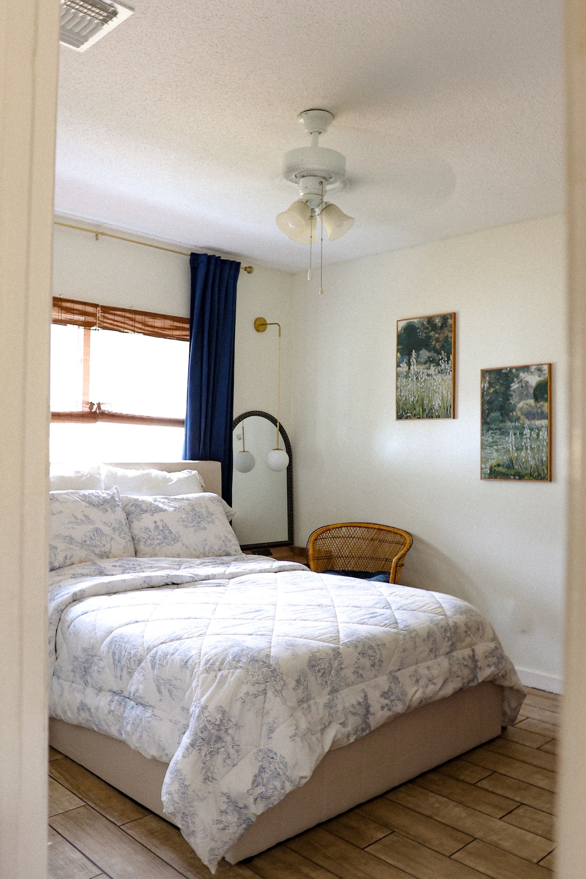 غرفة النوم 1