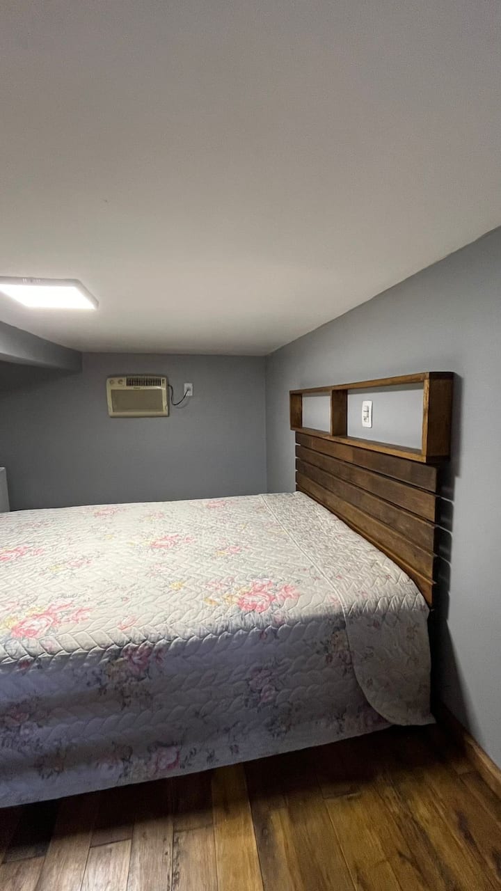 საძინებელი 1