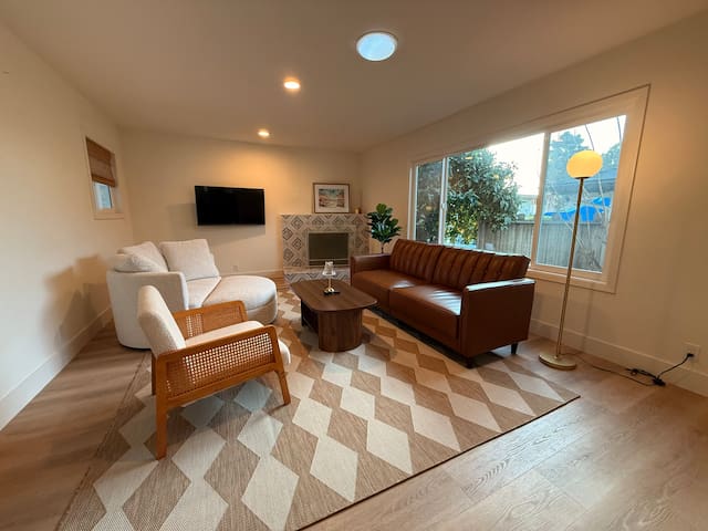 Peaceful Bay Getaway Near Pacific Beach & SeaWorld gallery image 2