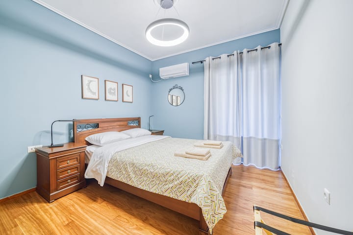 ΗOmey Haven @ 50m Varnava Sq. - Atenas