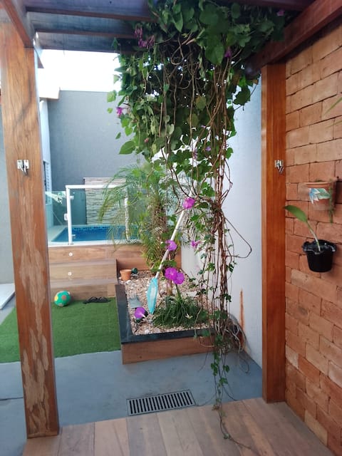 Imóvel de sucesso: Cozy with heated pool. em São José Do Rio Preto