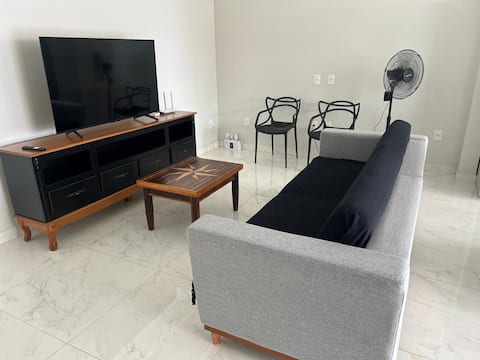 Imóvel de sucesso: Casa Araça with sea view em Porto Belo