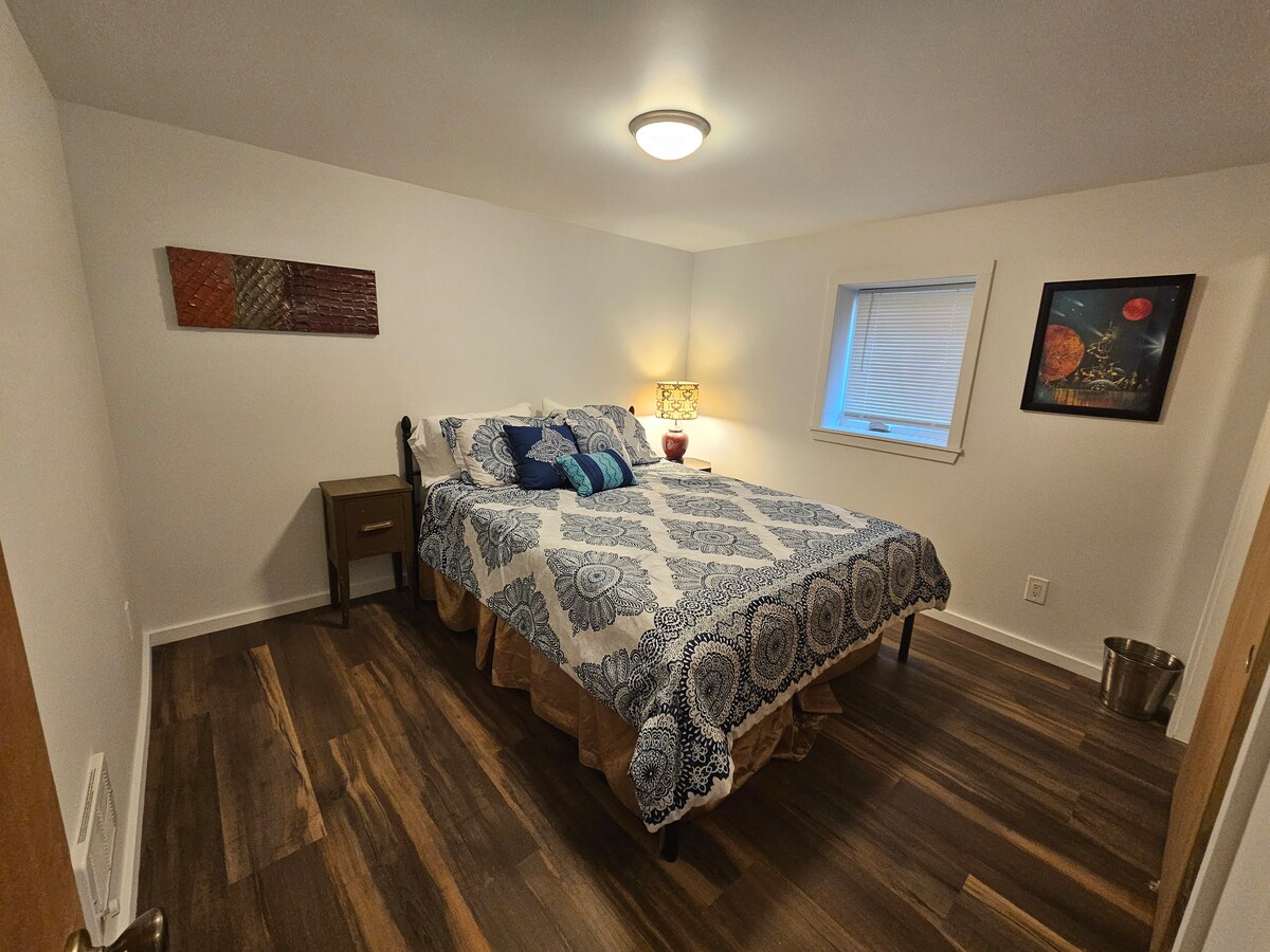 Private Georgetown Apartment