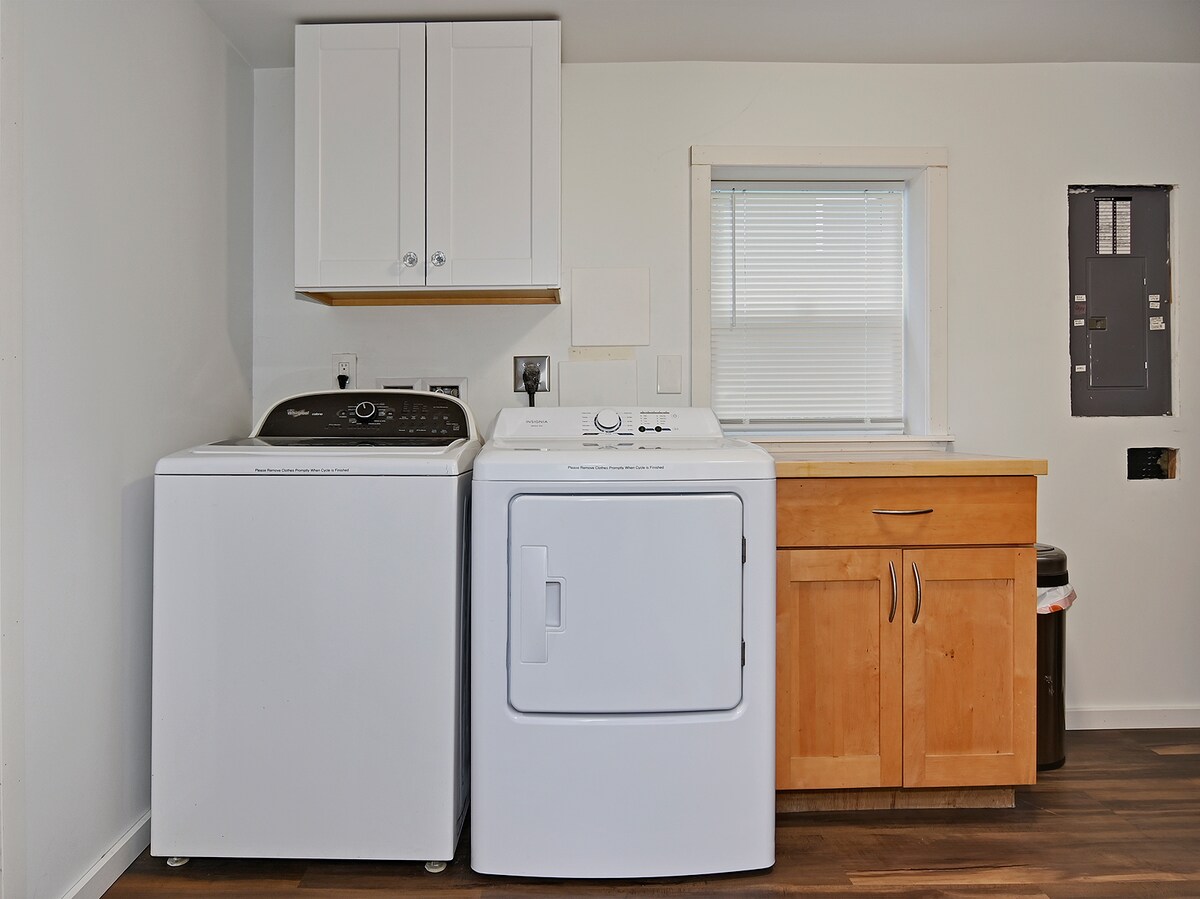 Private Georgetown Apartment
