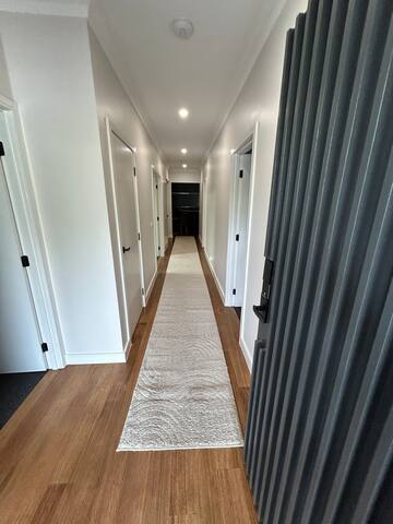 Clinker Lux in Balwyn North 4br Balwyn HS zone gallery image 2