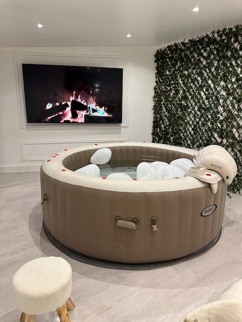 F2 modern/spacious jacuzzi