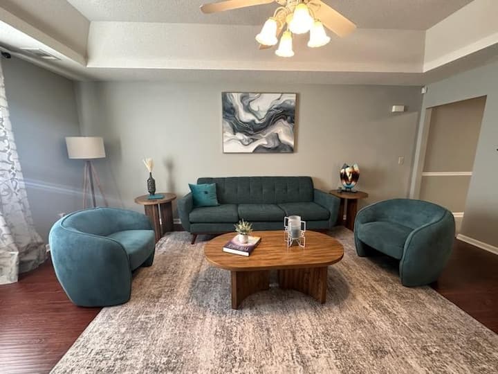 King And Queen Beds • Full House! - Warner Robins, GA