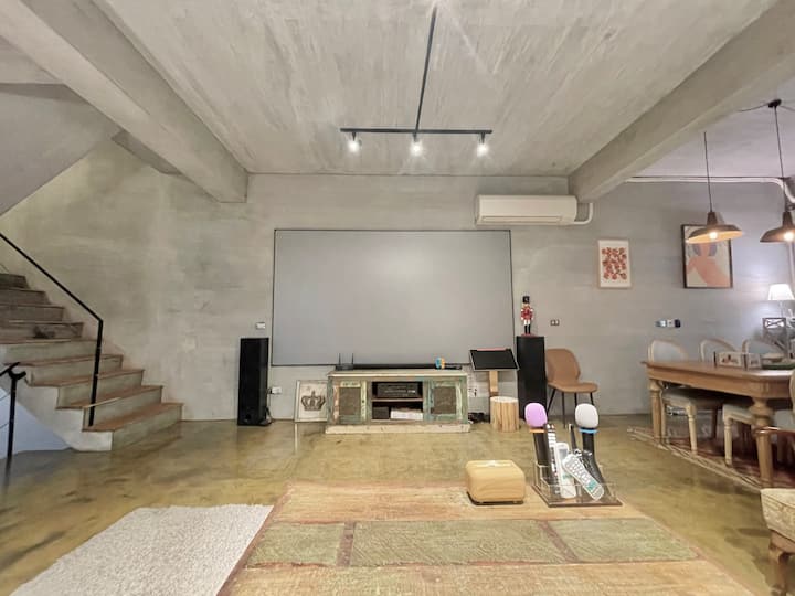 Dongshan Leye Huijie Design B&B, September and October booking discount/133-inch KTV/full kitchen…
