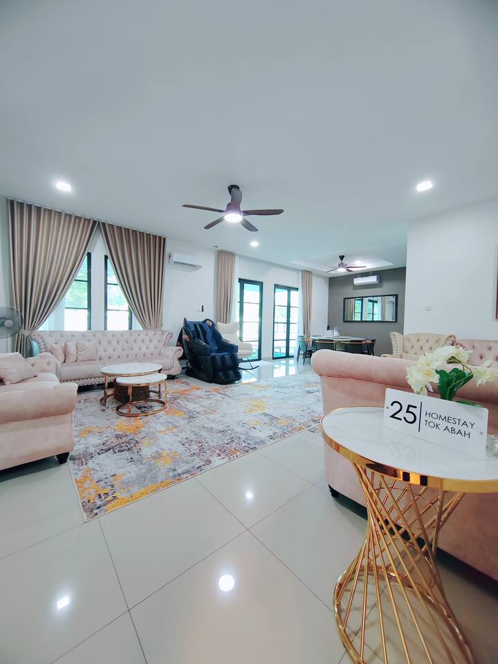Homestaytokabah Alam Impian Fullyaircond With Pool - Klang