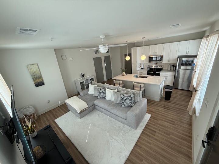 Austin’s Convenient Luxury Stay - Apartments for Rent in Pflugerville ...