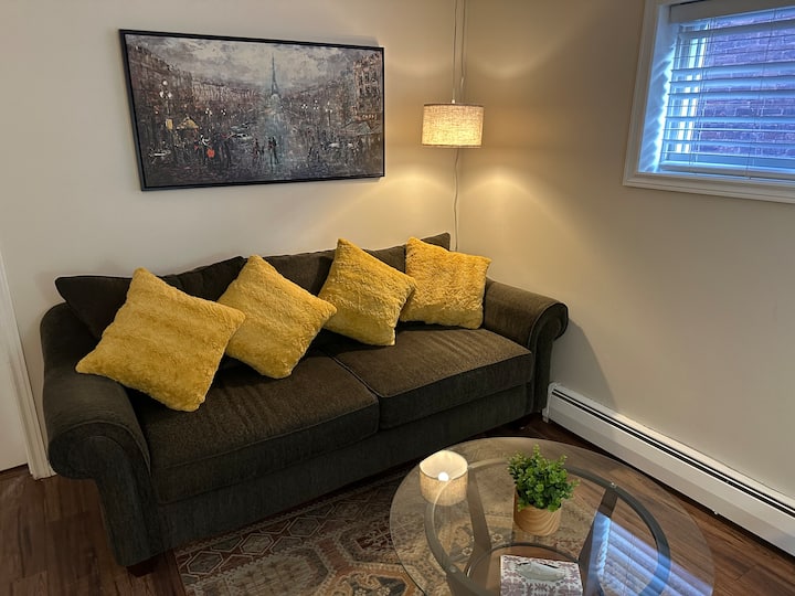 Warm And Cozy Two Bedroom Unit - Thunder Bay