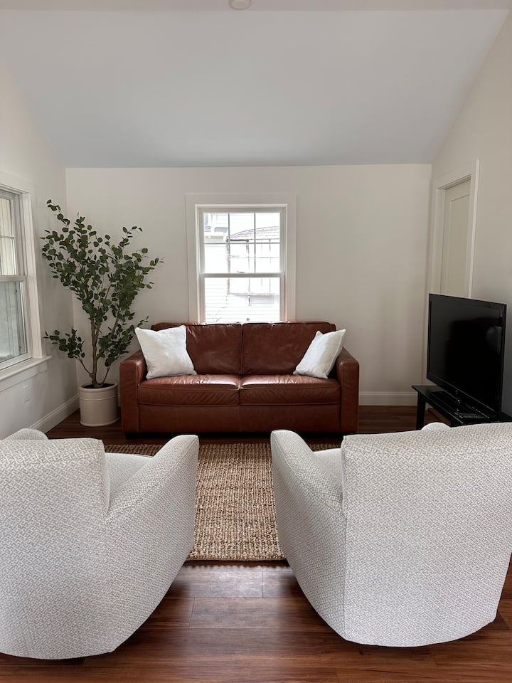 Sweet Cottage In Parkwood Beach - Wareham, MA