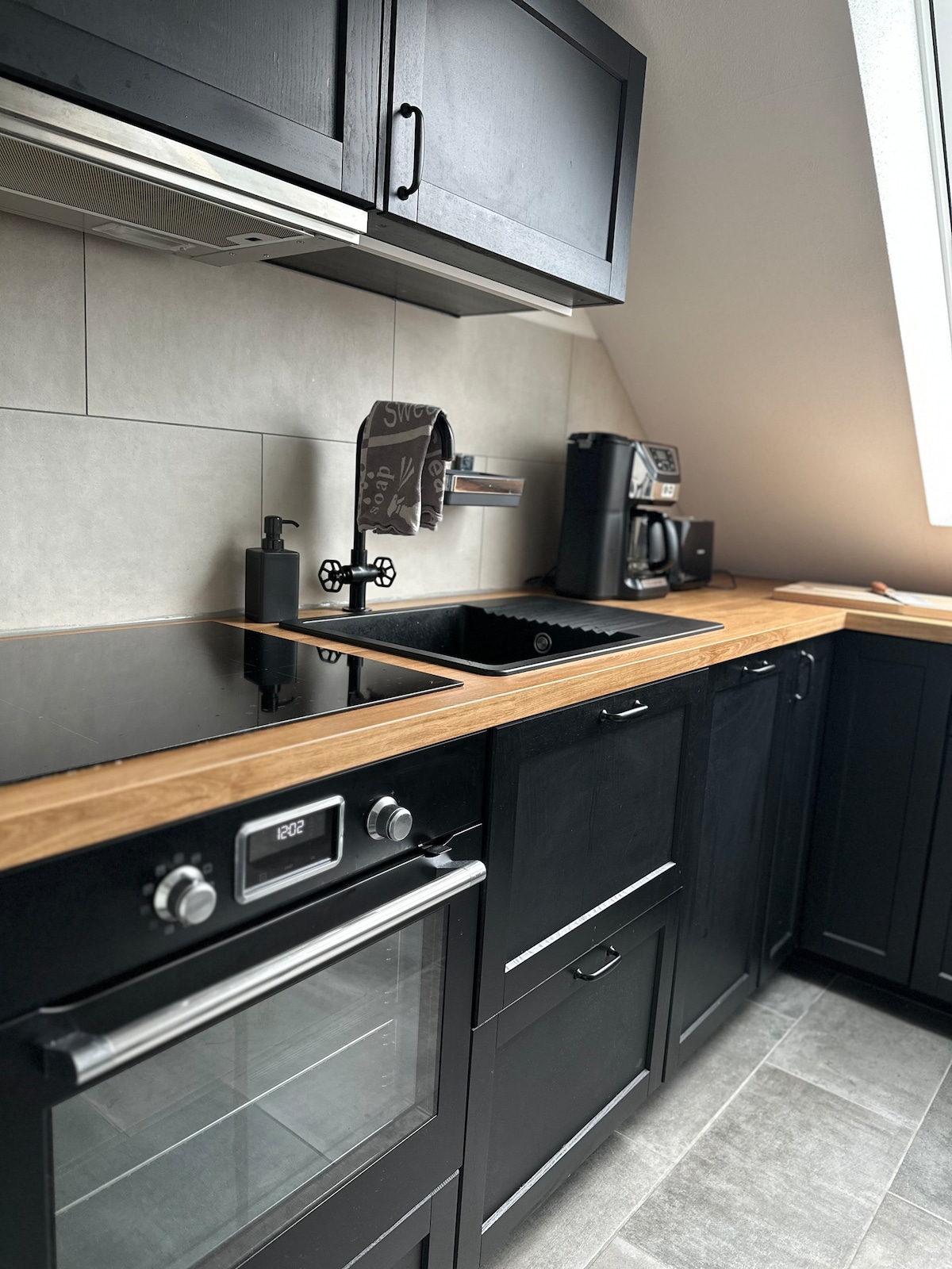 Spacious apartment for workers and families, 2 bathrooms