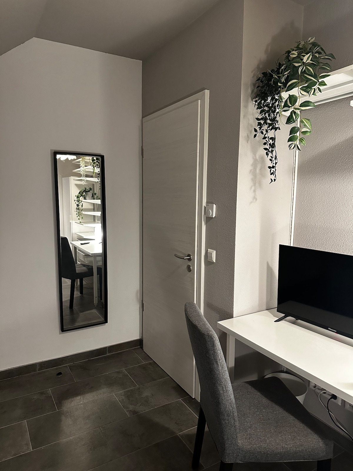Spacious apartment for workers and families, 2 bathrooms