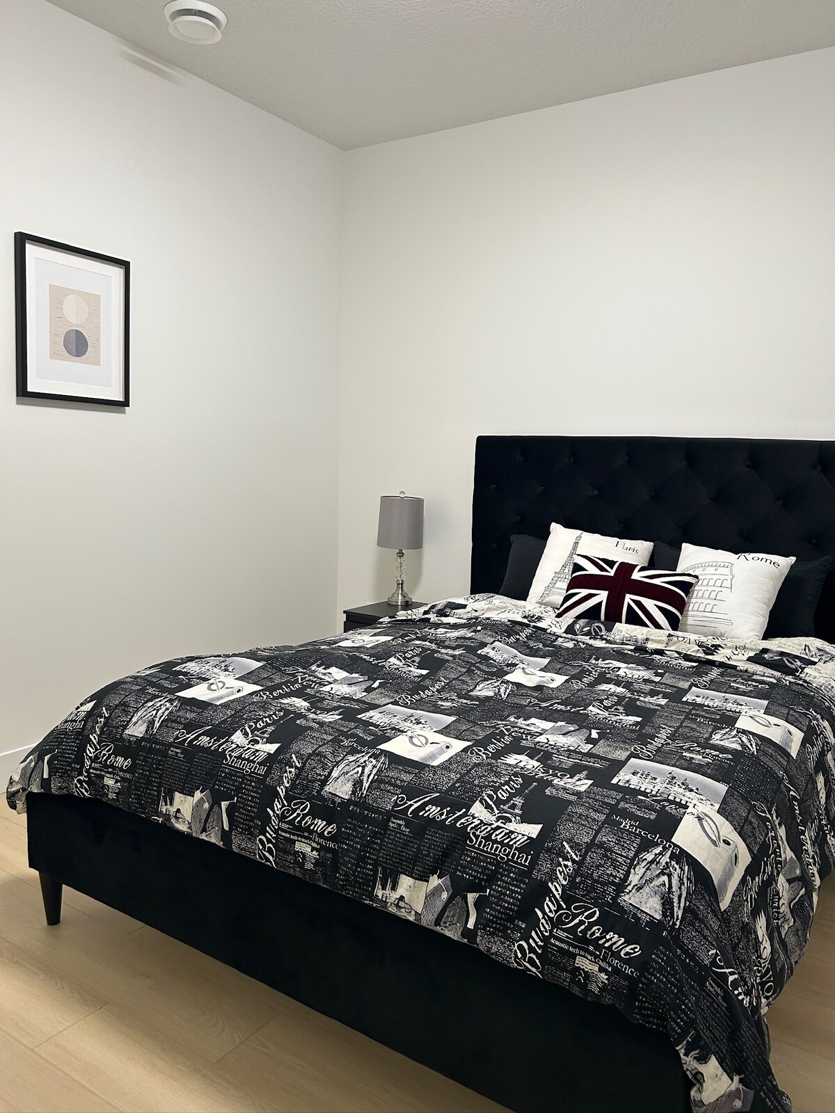 საძინებელი 1