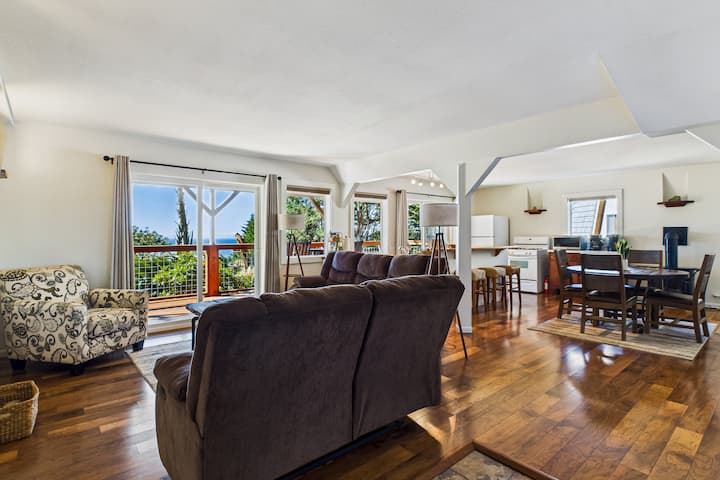 Black Sands Escape- Guest House. Amazing Views - Humboldt County, CA