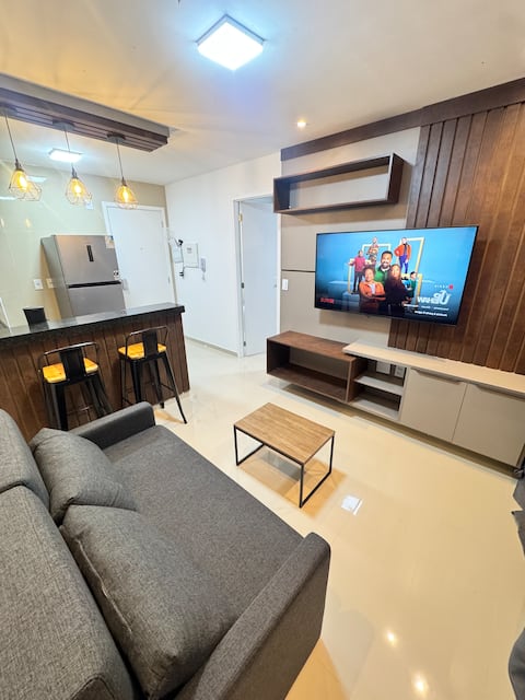 Full apartment near the mall with garage and pool