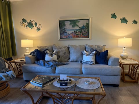 Popular Airbnb listing: Kahana Beachside Condo in Maui