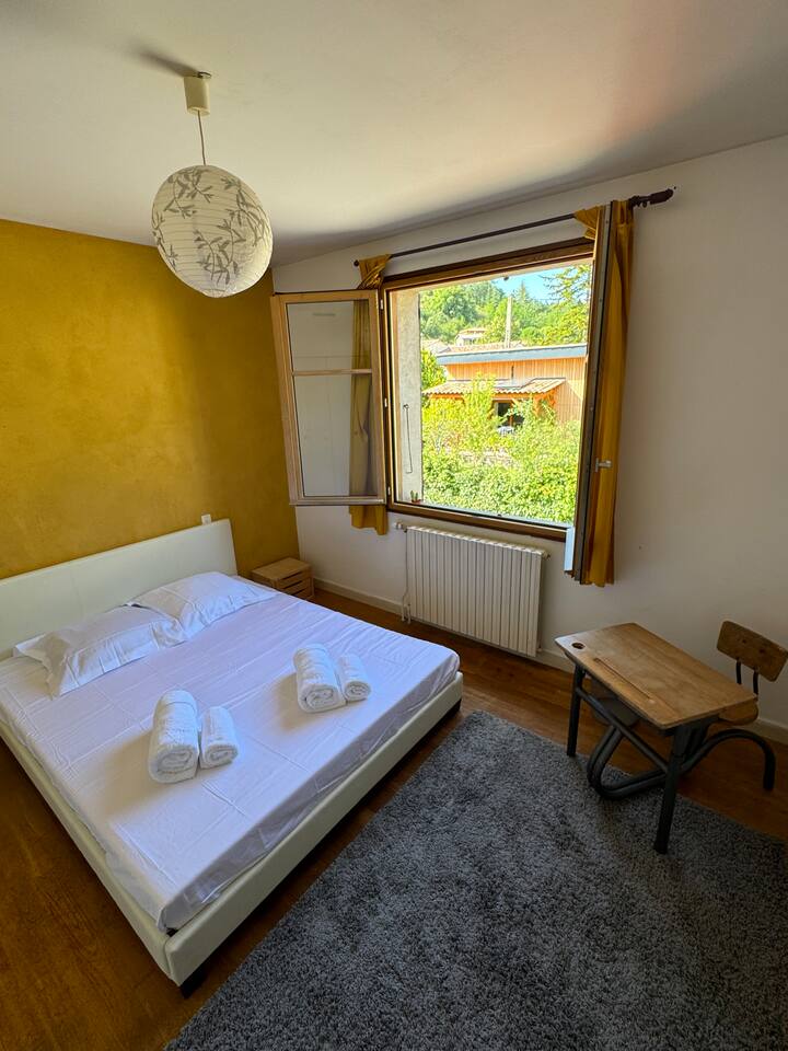 Осветлено во 160