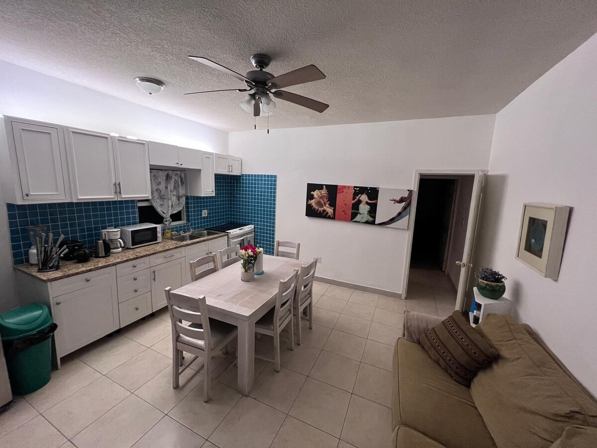 wheeland stlement Eliphat Regis apartment