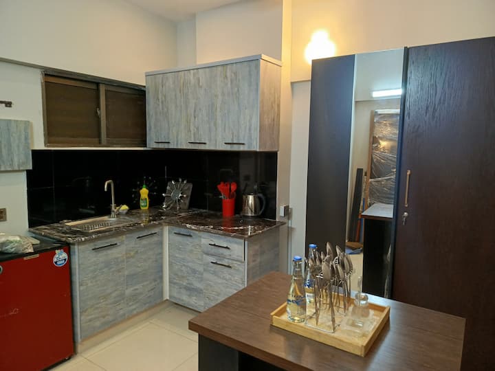 1 Bed+ Lounge Studio Apartment@ Jauhar - Karachi