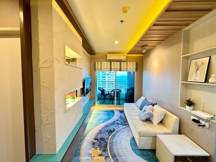 Seaview 1br Beachfront Sunset Pattaya - Pattaya City