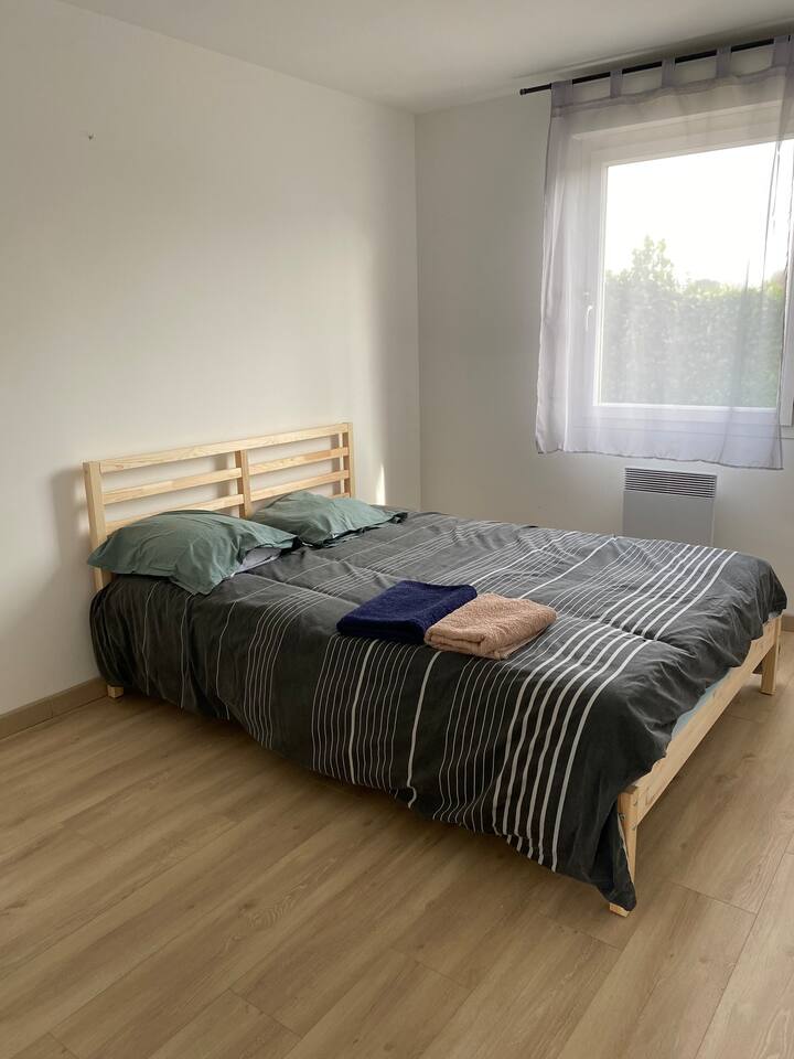 غرفة النوم 2