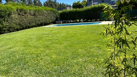 House in a gated community, General Pacheco, Tigre
