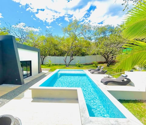 Luxury Beach House • Private Pool • Walk to Beach