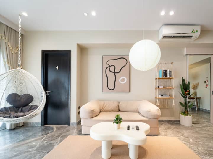 Luxurious 2brs+2wc Rooftop Infinity Pool, Gym - Ho Chi Minh City