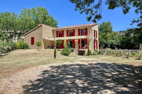 Salagou group gîte 14 pers.