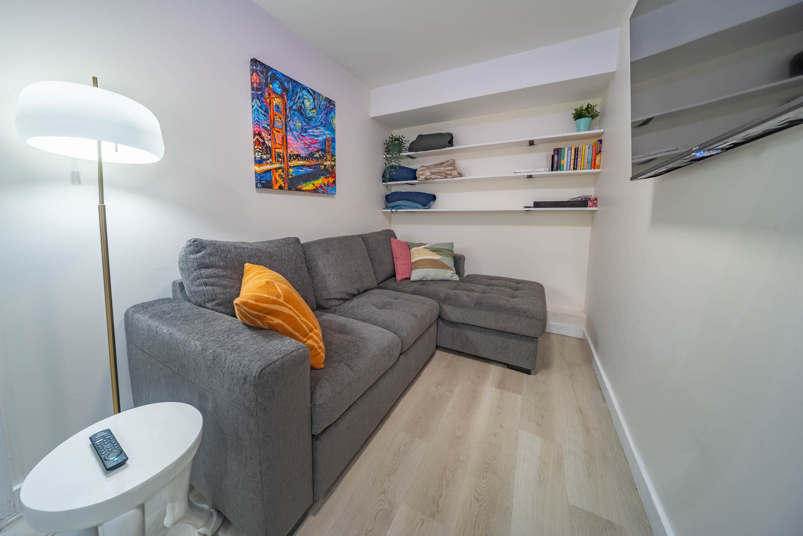 Beach Bungalow - Image 3
