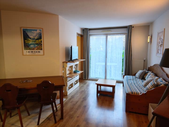 Appartement Avec Piscine, Spa Et Vue Montagne - Cauterets