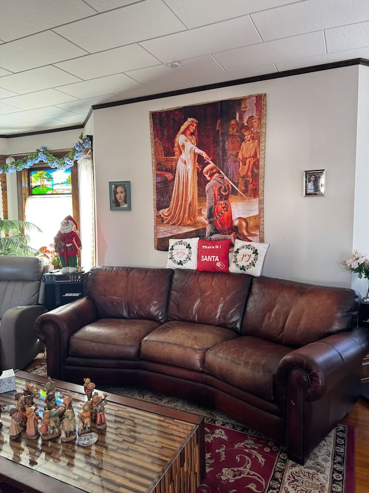 Hoeschen Haus - Montevideo, MN