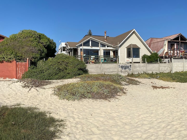 Beach Front with Direct Access and Beautiful View