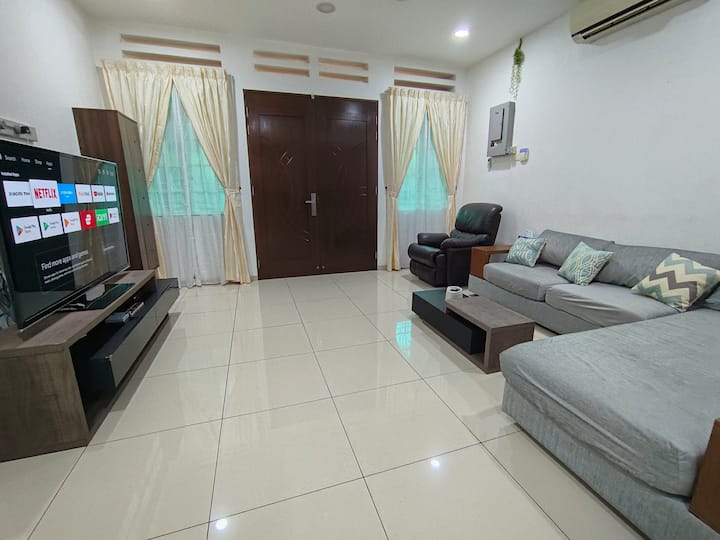 Gtown Double Storey 3br 6-8pax Bathtub Tvwifi - Penang