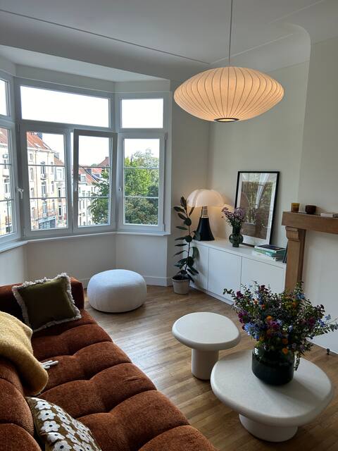 Successful Airbnb property: Elegant apartment in Uccle in Uccle Ukkel