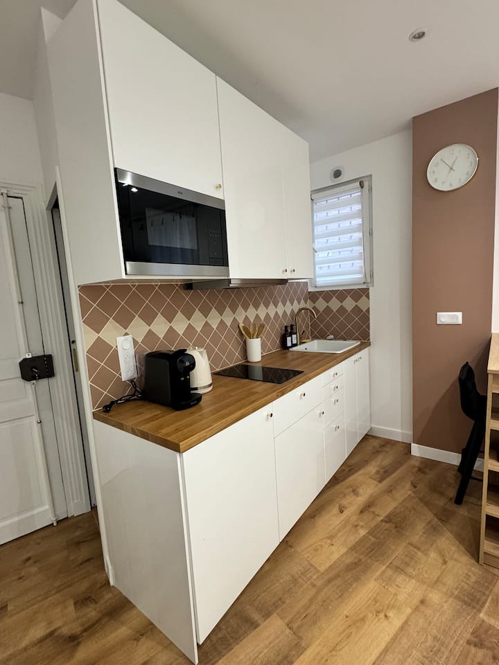 Studio Cosy à 3 Min Du Métro - Saint-Denis