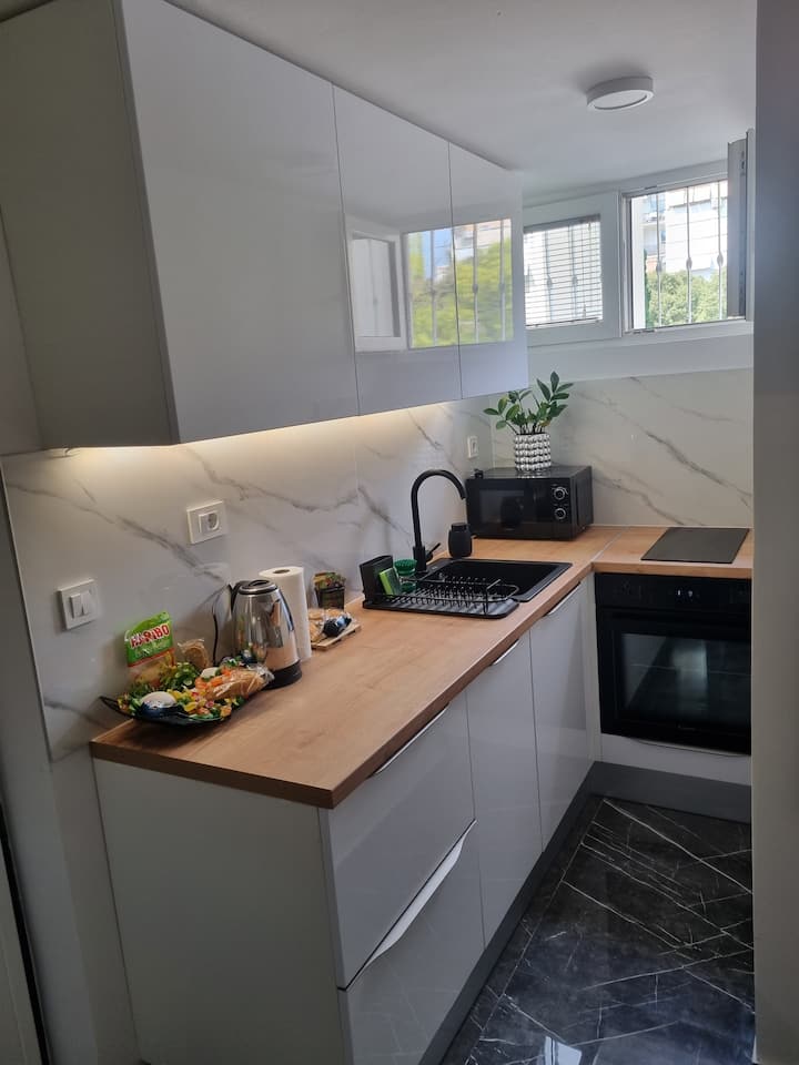 Cozy Apartment Near The Center Of Split - Split