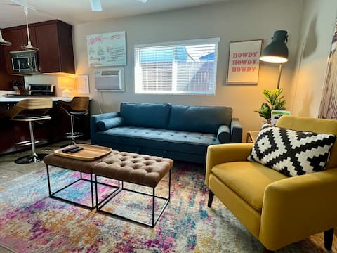 Popular Airbnb listing: Modern Bungalow in the Heart of Downtown Prescott in Prescott